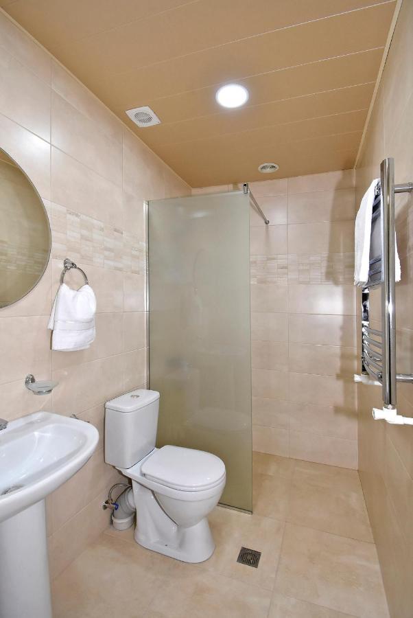 The Nut Guest House Erivan Exterior foto